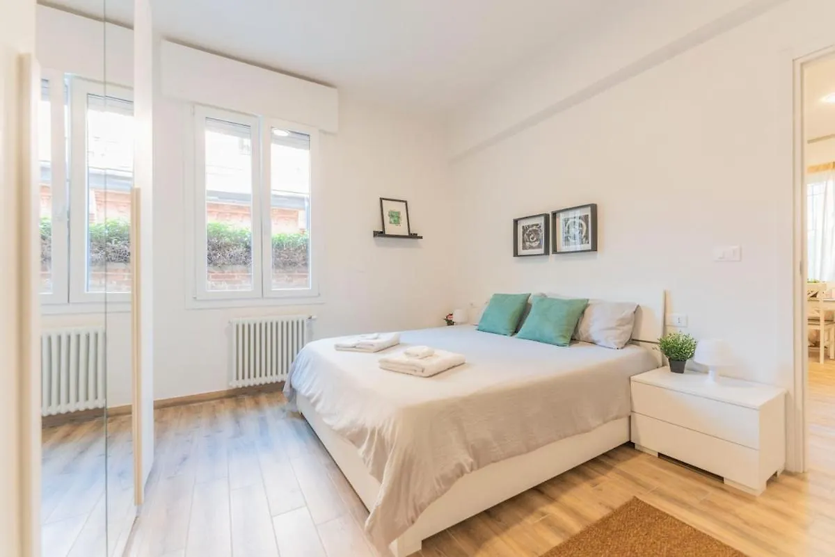 Apartment A Soli 10 Min Da Sant'Orsola - Interno 4 Con Design E Comfort Bologna Italy