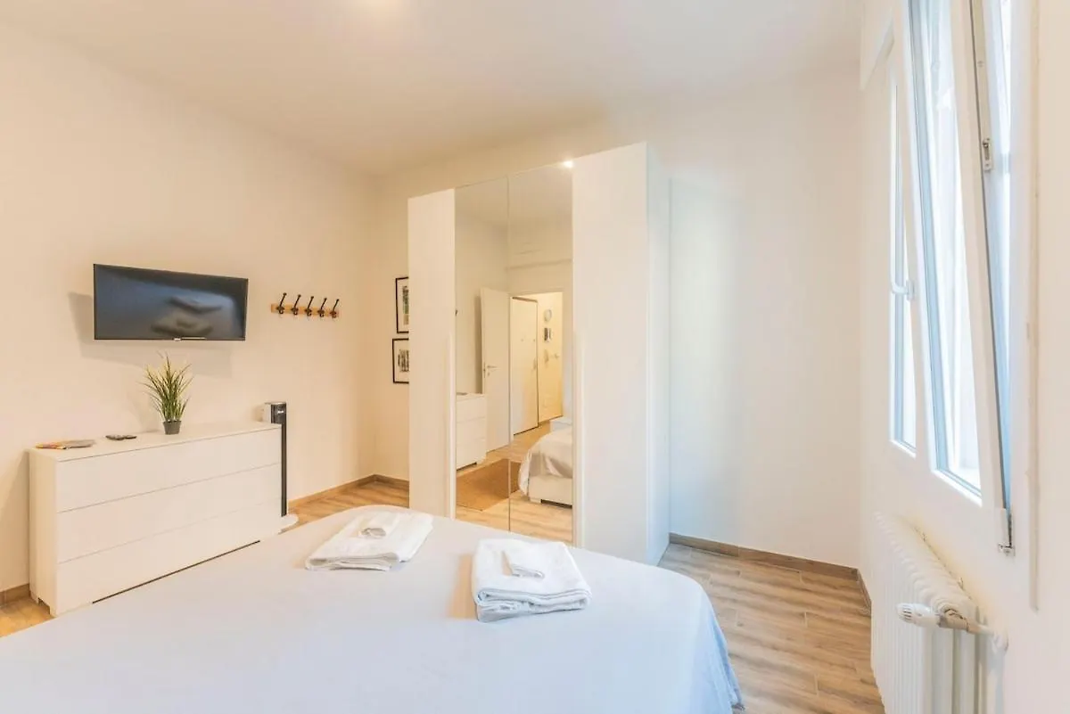 Apartment A Soli 10 Min Da Sant'Orsola - Interno 4 Con Design E Comfort Bologna