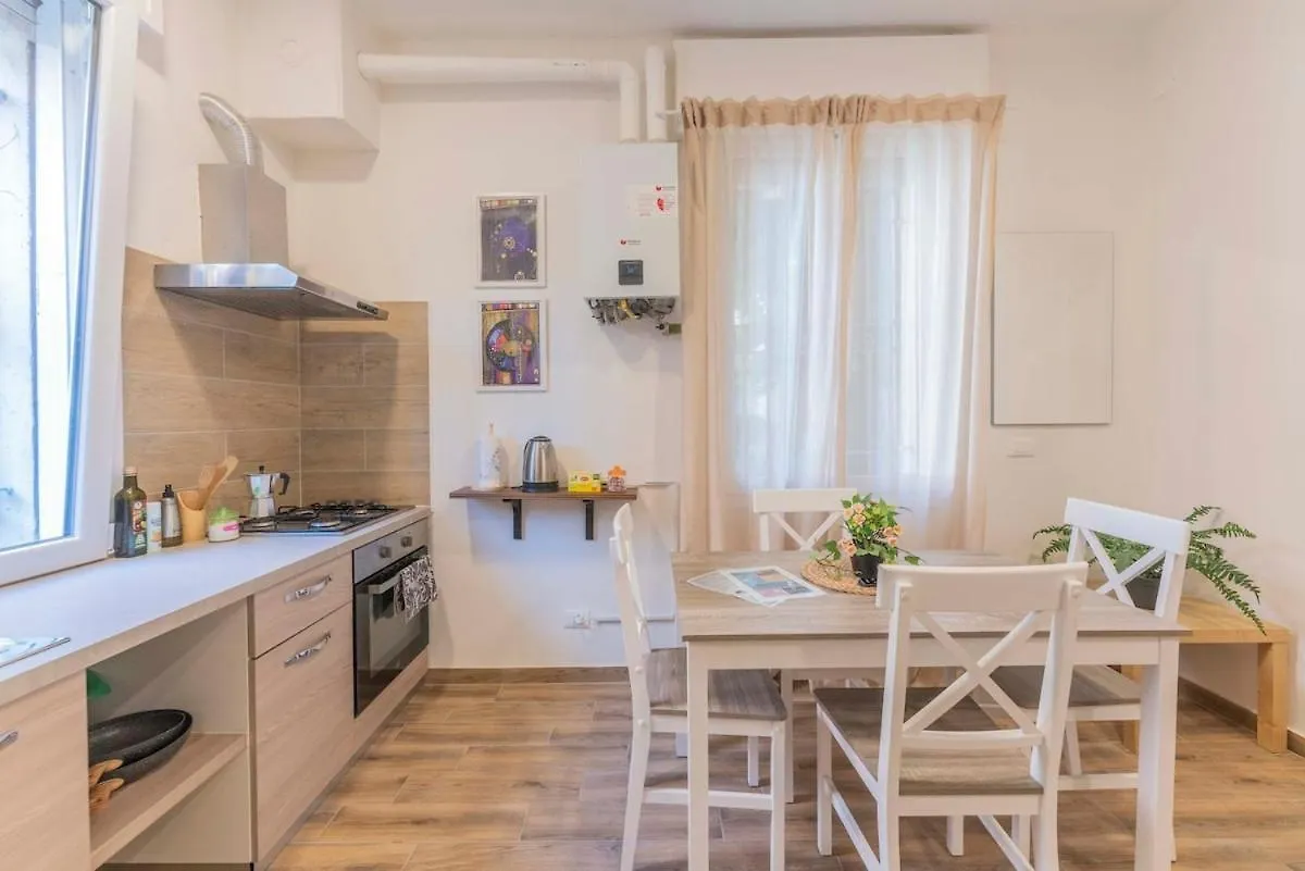 A Soli 10 Min Da Sant'Orsola - Interno 4 Con Design E Comfort Bologna Apartment