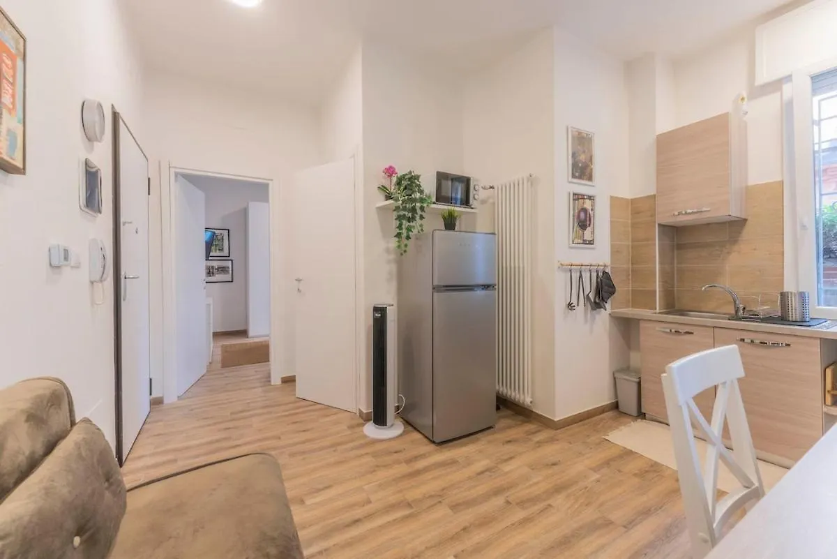 A Soli 10 Min Da Sant'Orsola - Interno 4 Con Design E Comfort Bologna