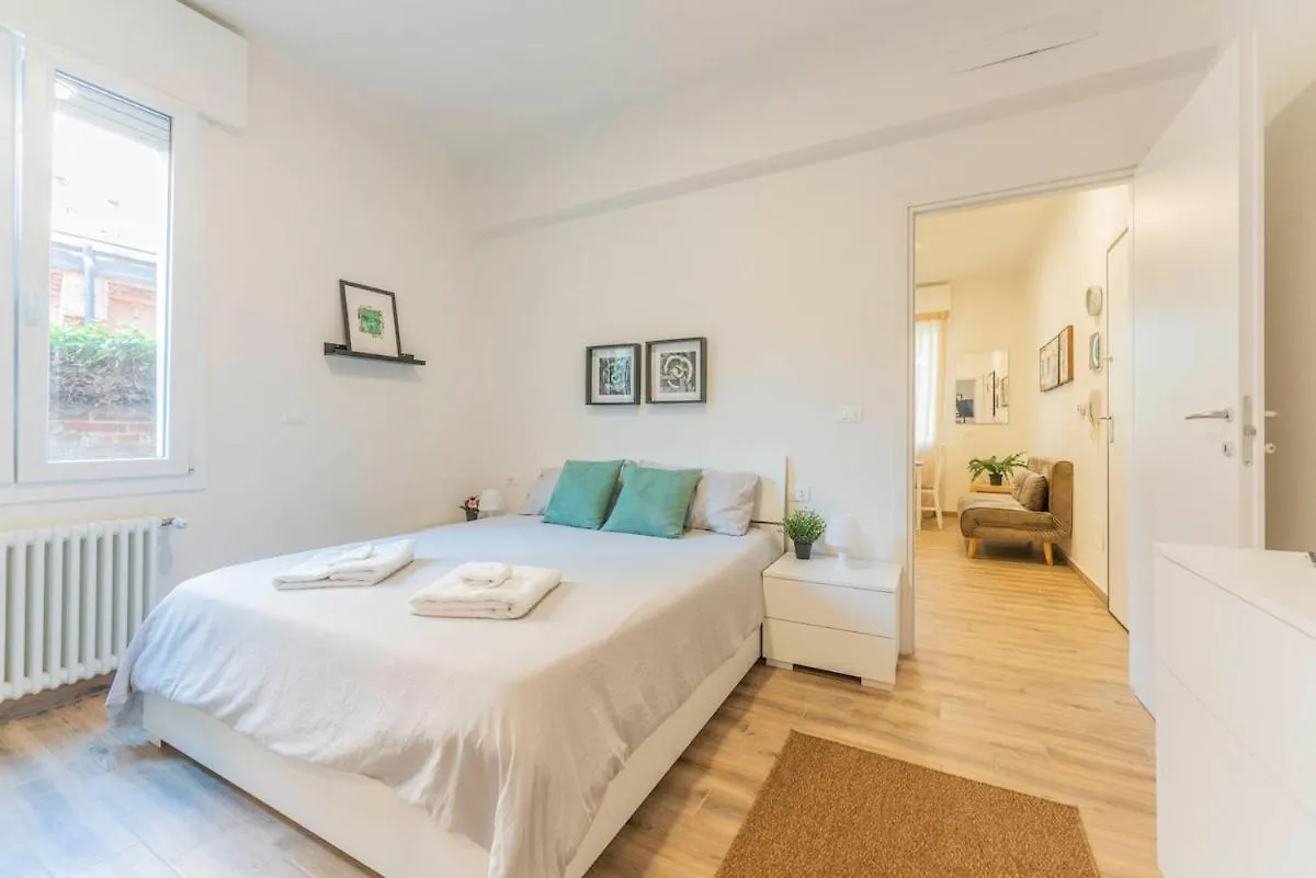 A Soli 10 Min Da Sant'Orsola - Interno 4 Con Design E Comfort Bologna