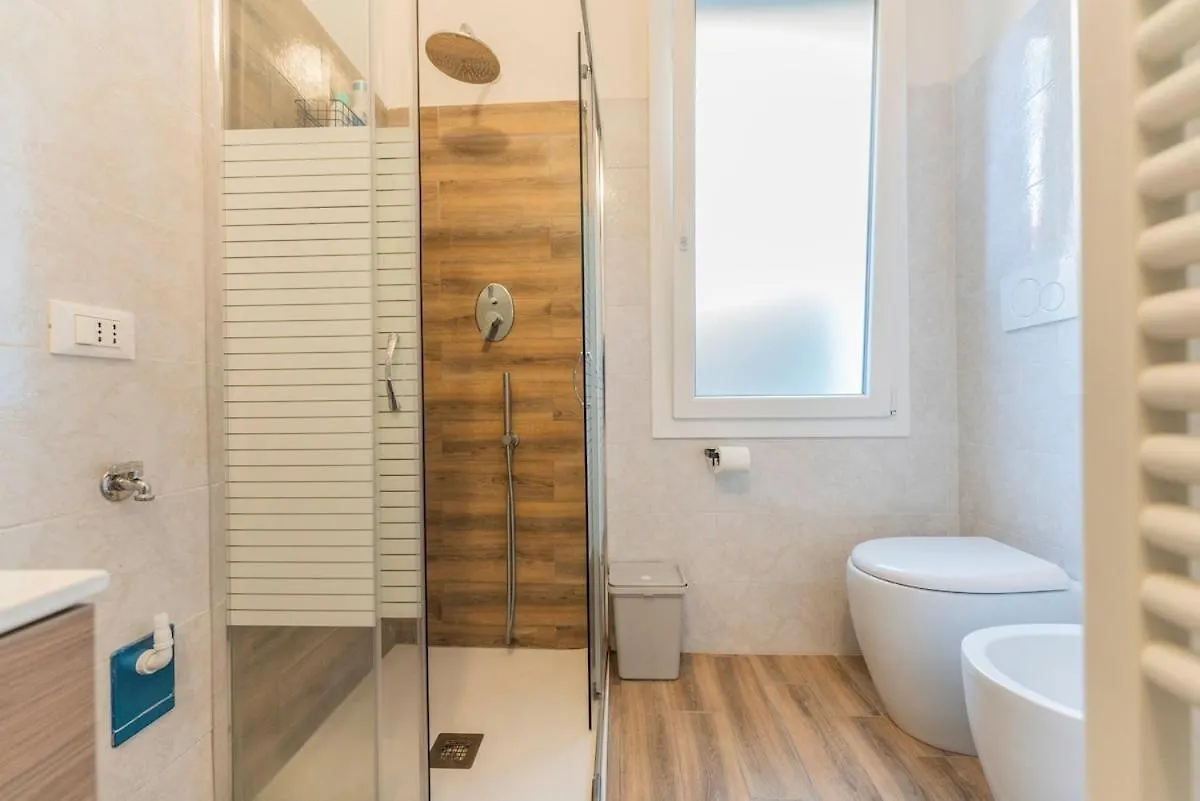 A Soli 10 Min Da Sant'Orsola - Interno 4 Con Design E Comfort Bologna