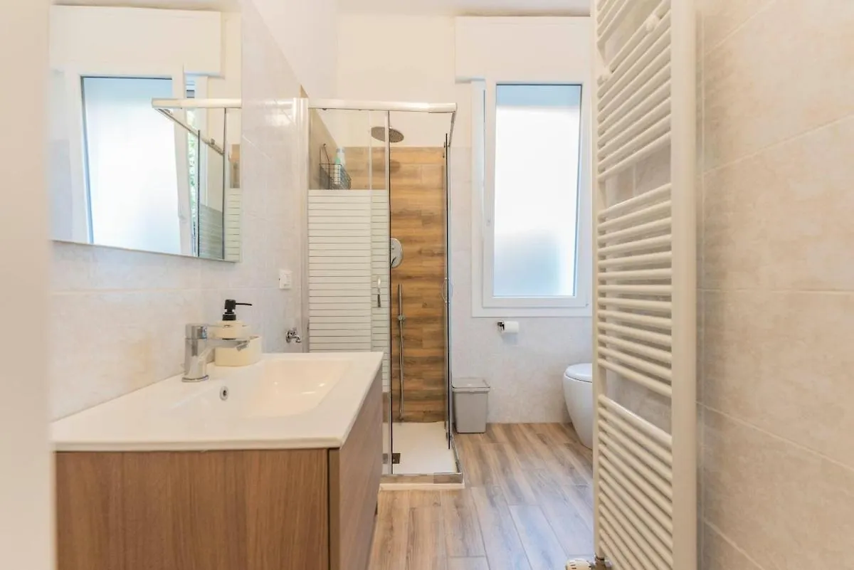 A Soli 10 Min Da Sant'Orsola - Interno 4 Con Design E Comfort Bologna