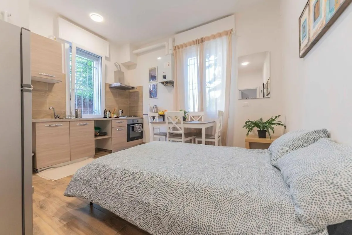 A Soli 10 Min Da Sant'Orsola - Interno 4 Con Design E Comfort Болонья